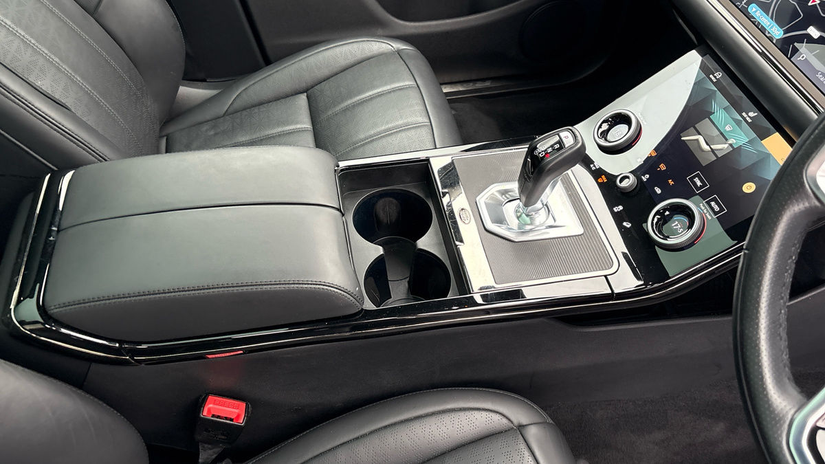 Land Rover Range Rover Evoque Image 18