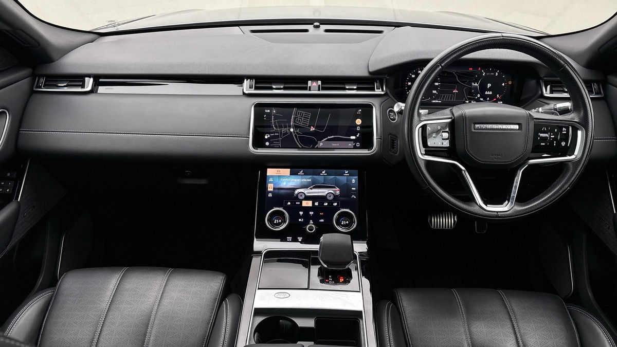 Land Rover Range Rover Velar Image 12