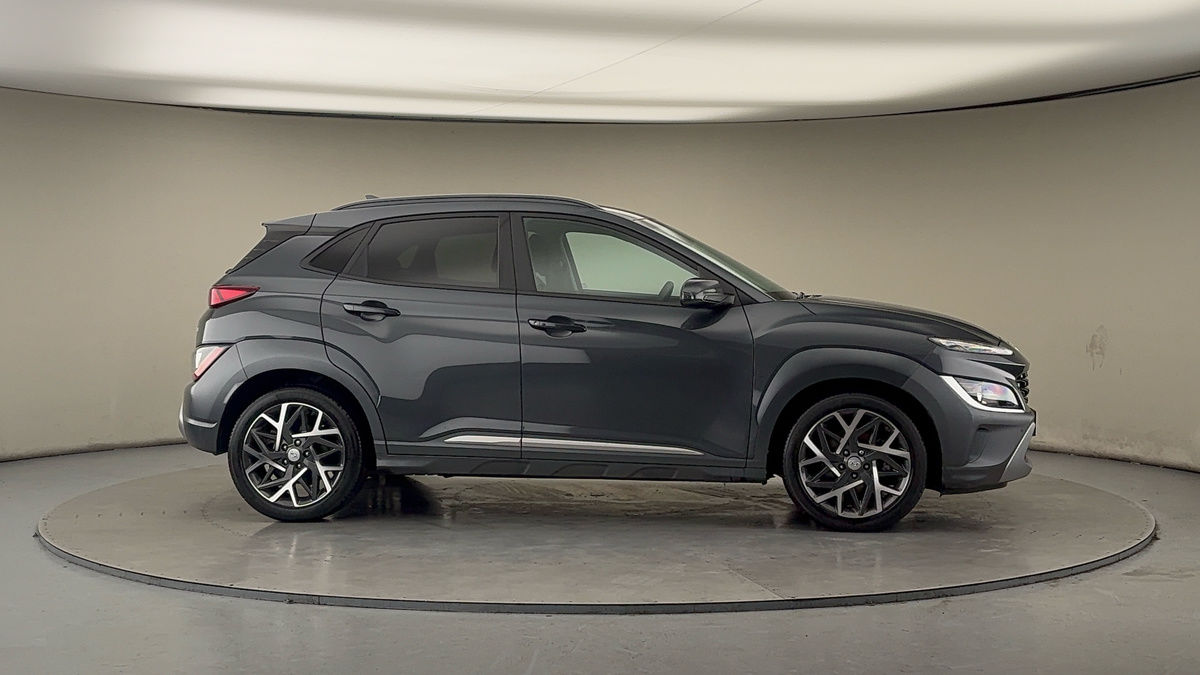 More views of Hyundai KONA