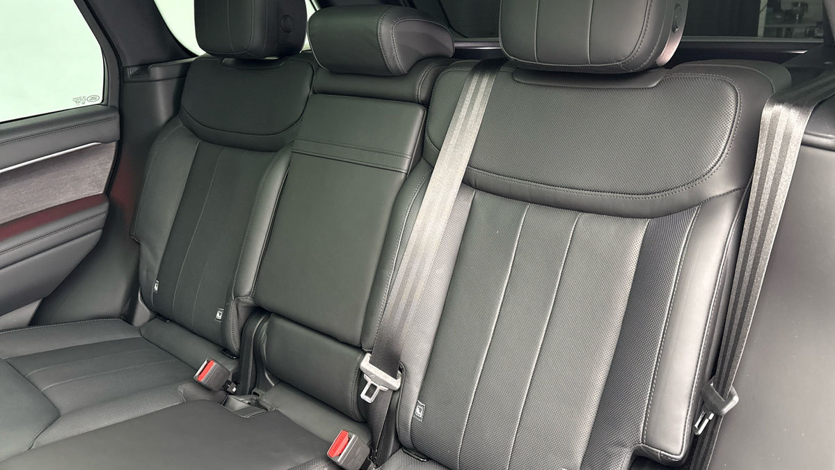 Land Rover Range Rover Image 8