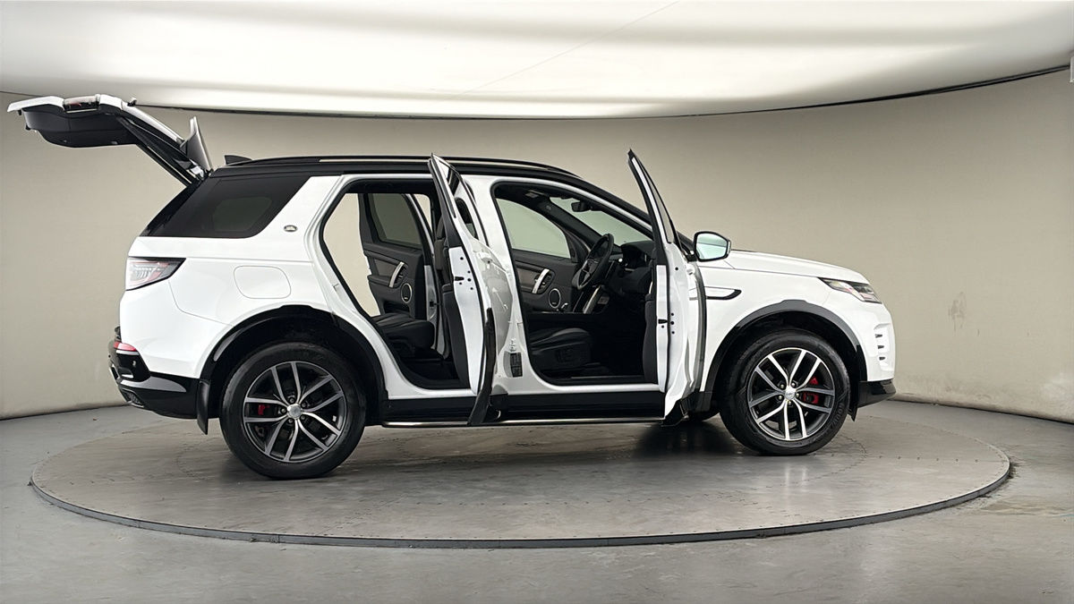 More views of Land Rover Discovery Sport