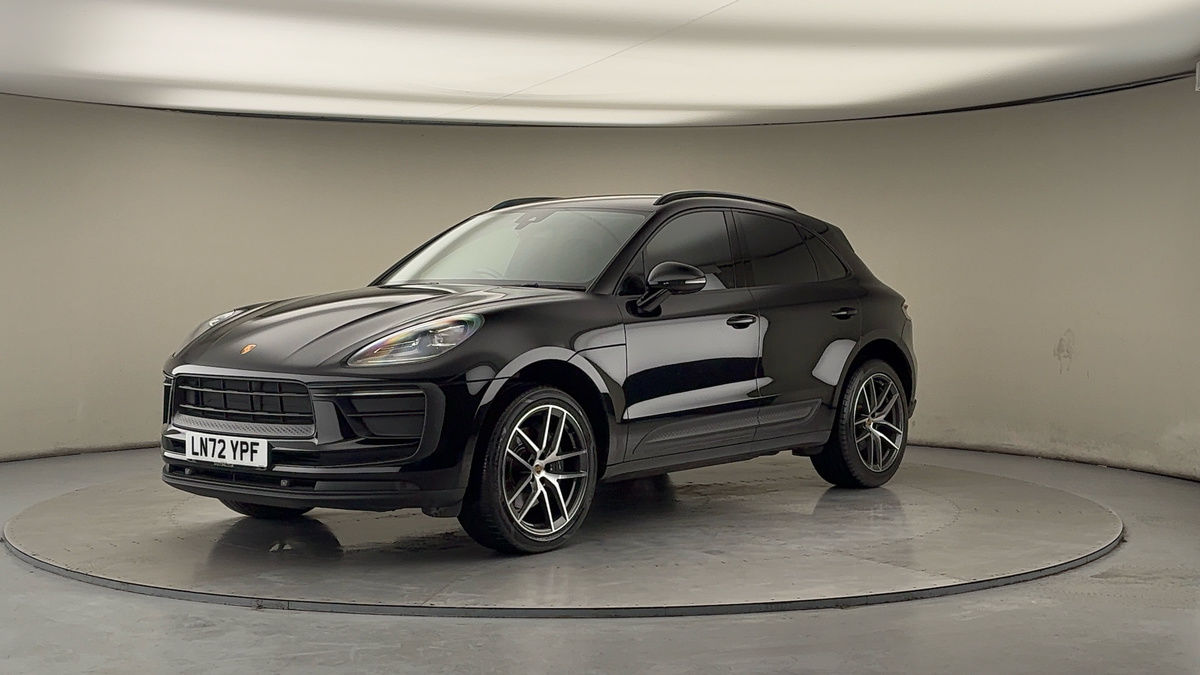 Porsche Macan Image 20
