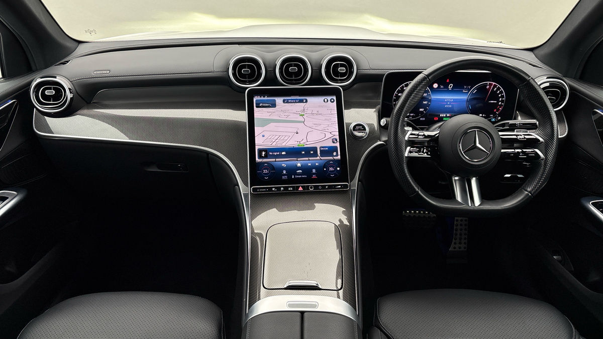 Mercedes-Benz GLC Image 12