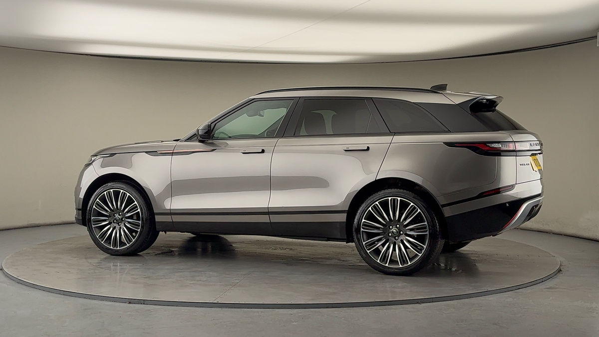 More views of Land Rover Range Rover Velar