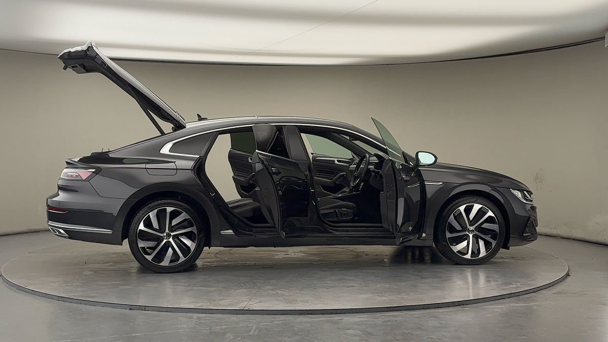 More views of Volkswagen Arteon