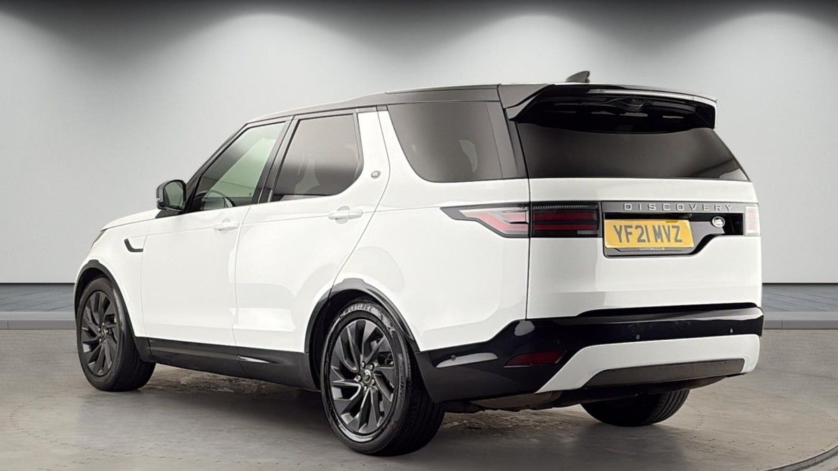 Land Rover Discovery Image 2