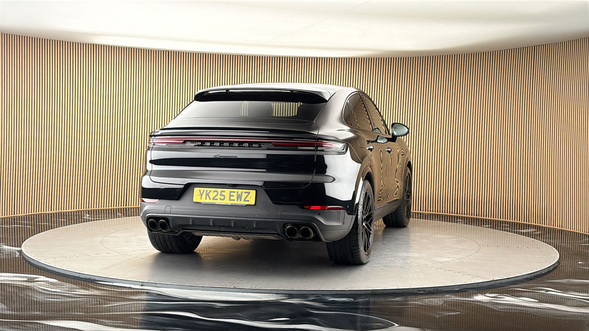 More views of Porsche Cayenne