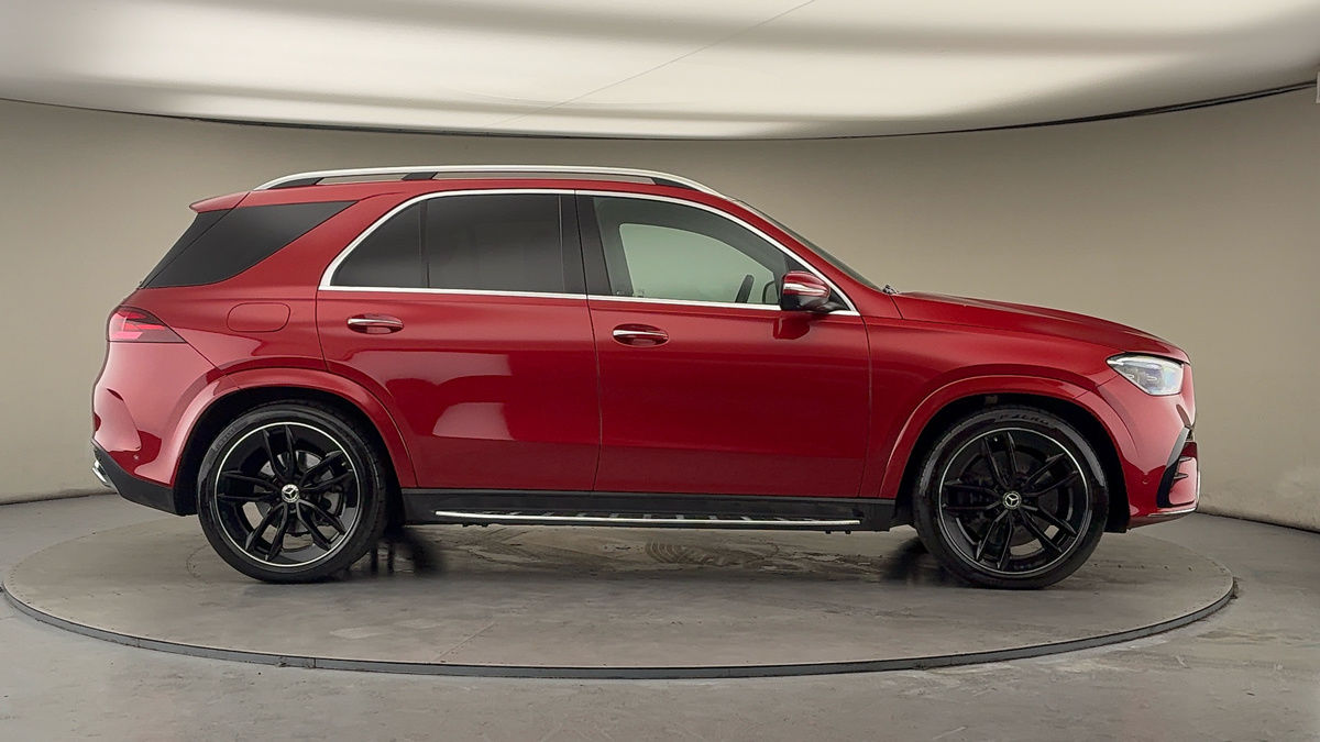 Mercedes-Benz GLE Image 16