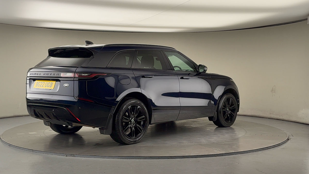 Land Rover Range Rover Velar Image 21