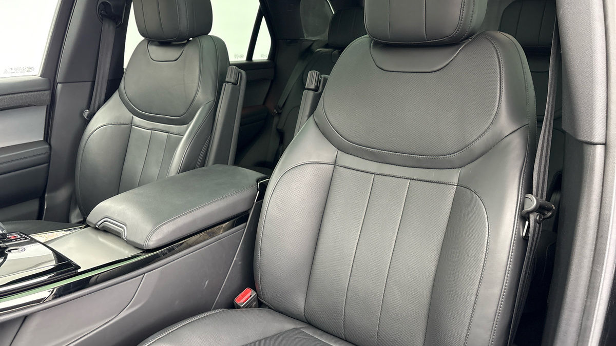 Land Rover Range Rover Sport Image 7