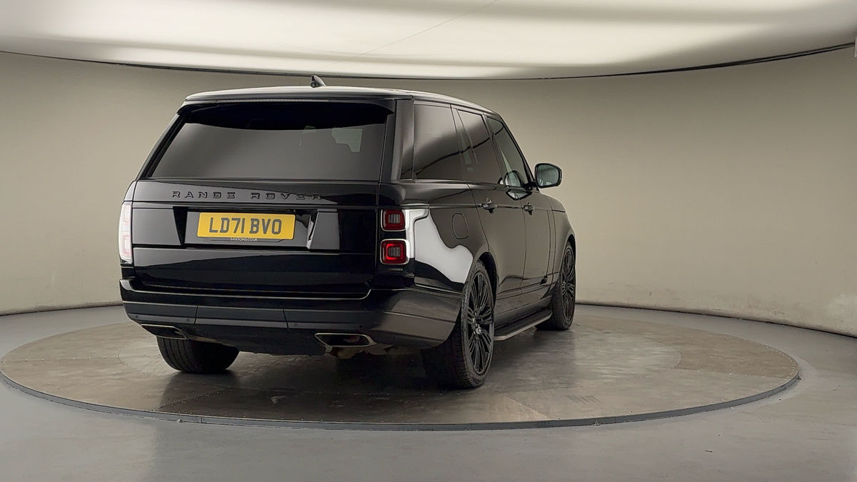More views of Land Rover Range Rover