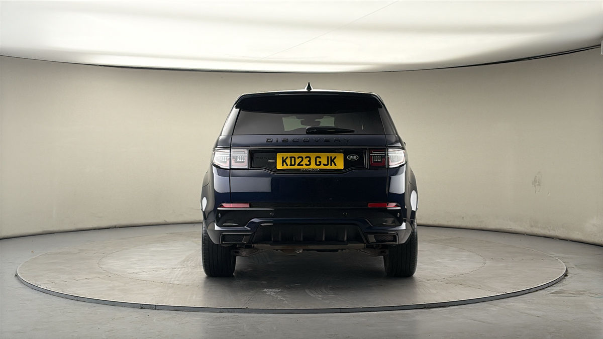 Land Rover Discovery Sport Image 4