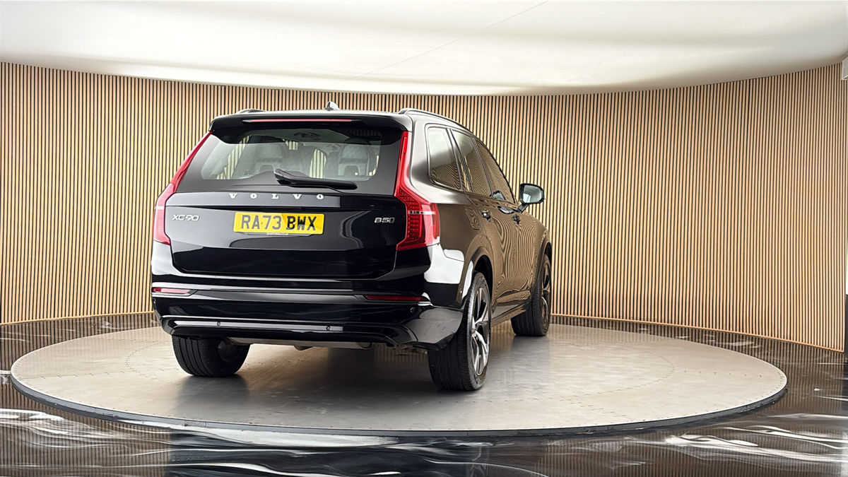 More views of Volvo XC90