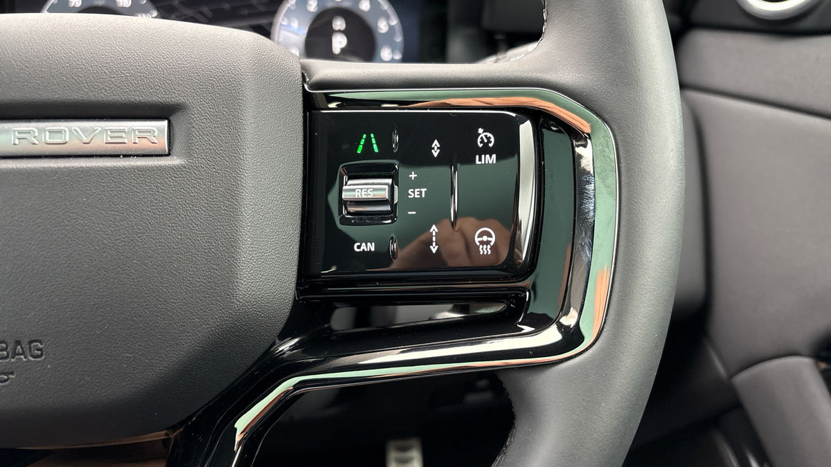 Land Rover Range Rover Evoque Image 14