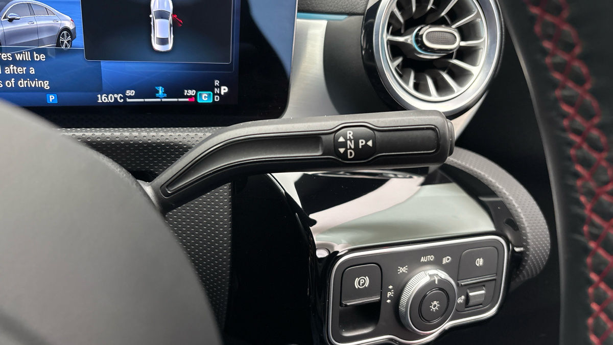 Mercedes-Benz CLA Image 6