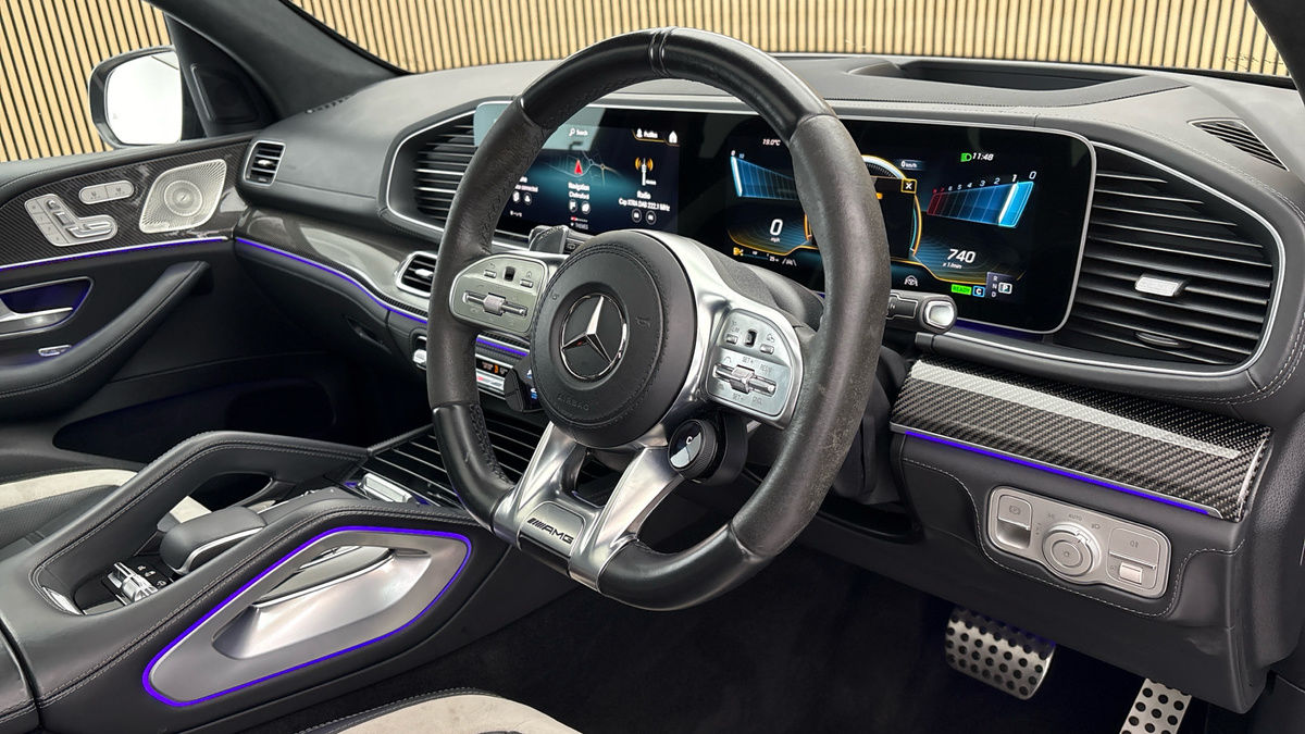 More views of Mercedes-Benz GLE