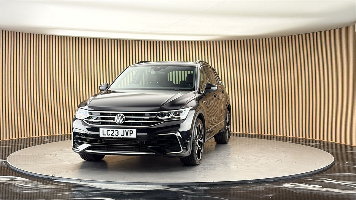 More views of Volkswagen Tiguan