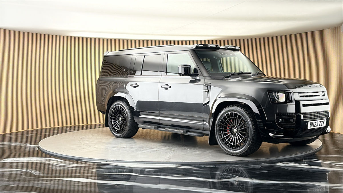 More views of Land Rover Defender 130