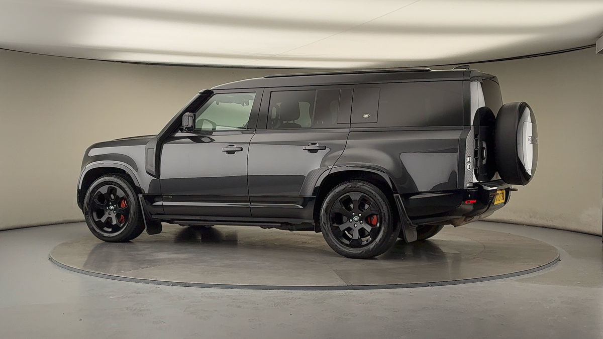 More views of Land Rover Defender 130