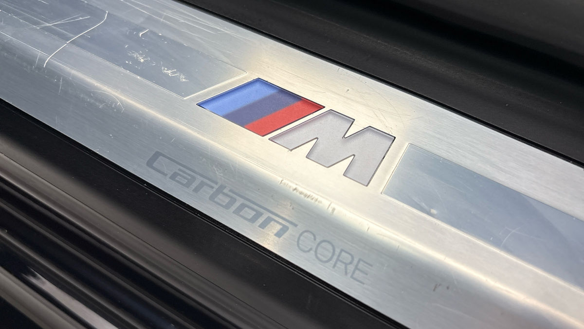 BMW 8 Series Image 9