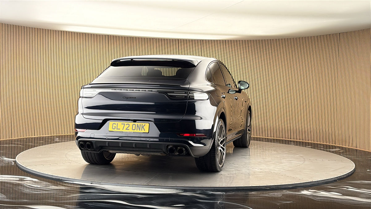 More views of Porsche Cayenne