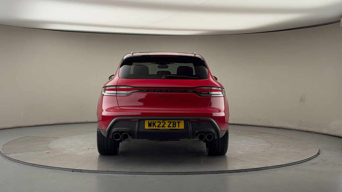 Porsche Macan Image 4
