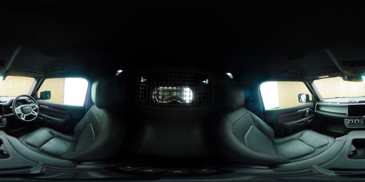 More views of Land Rover Defender 90
