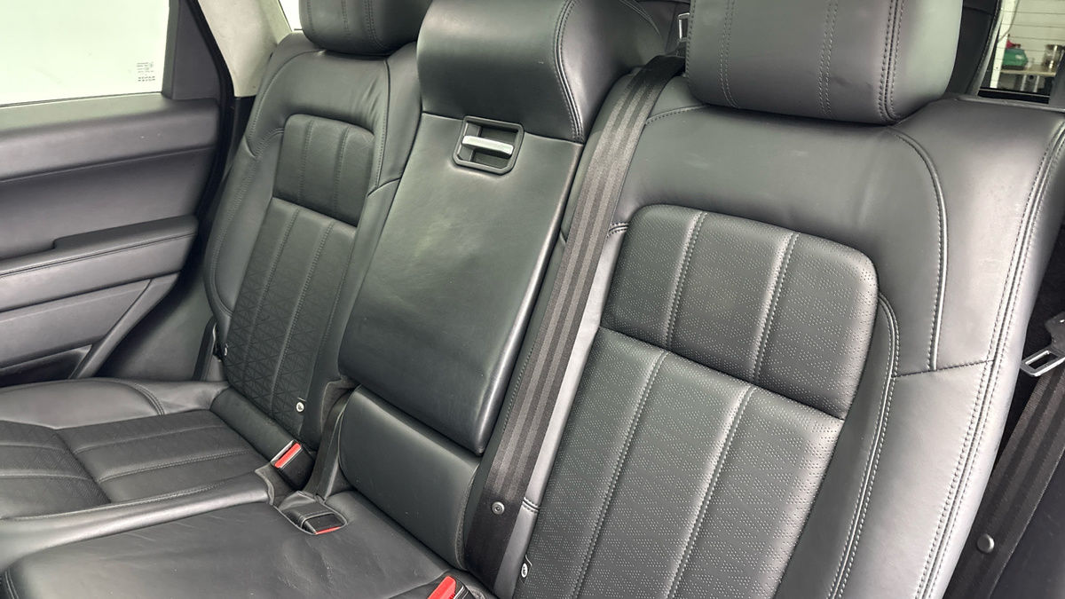 Land Rover Range Rover Sport Image 8