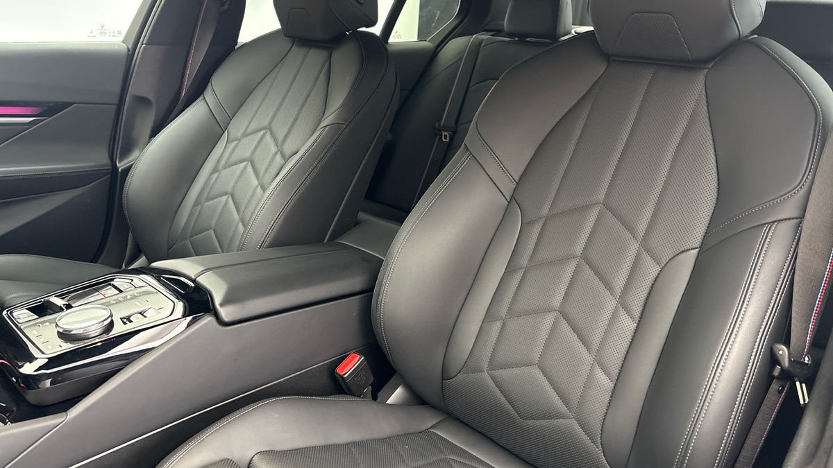 BMW i5 Image 7