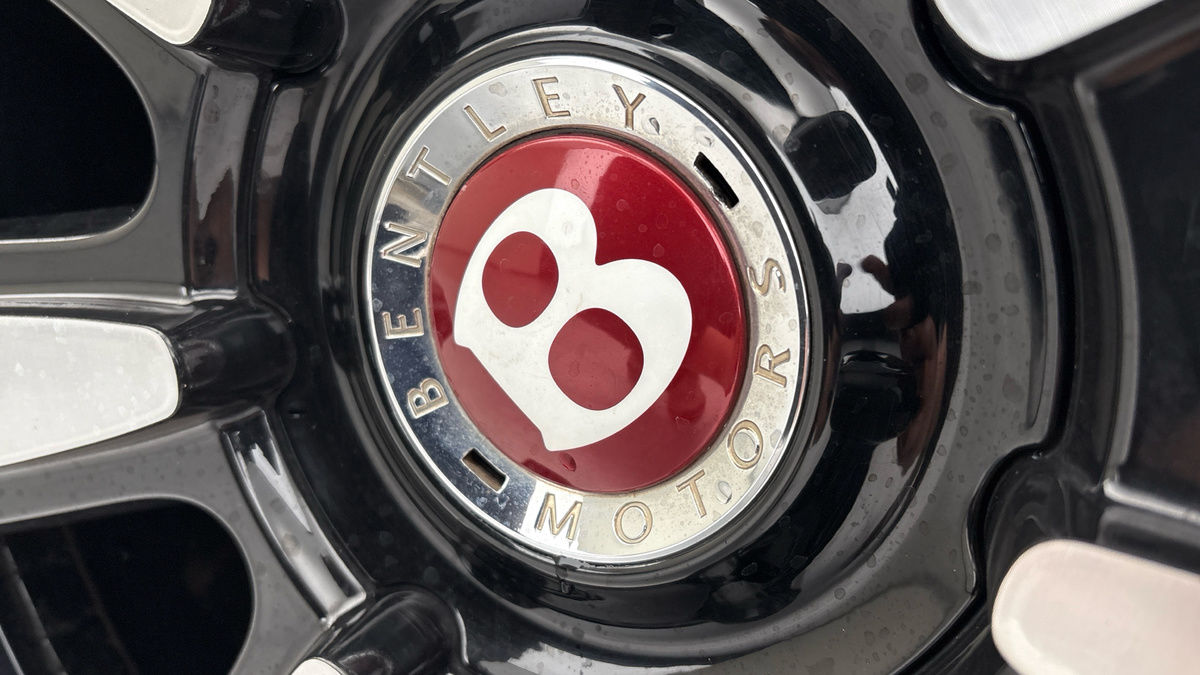 Bentley Continental Image 27