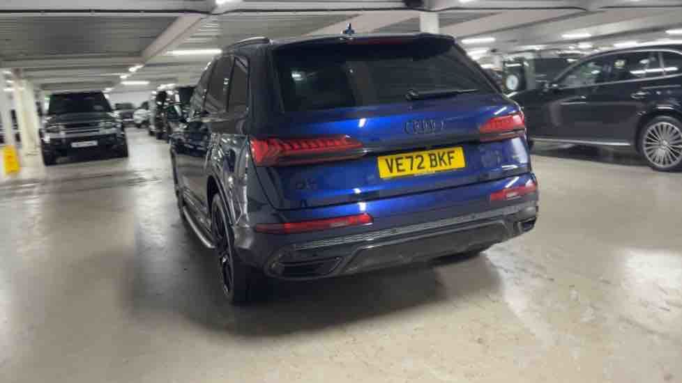 More views of Audi Q7