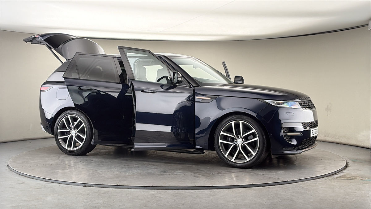 More views of Land Rover Range Rover Sport