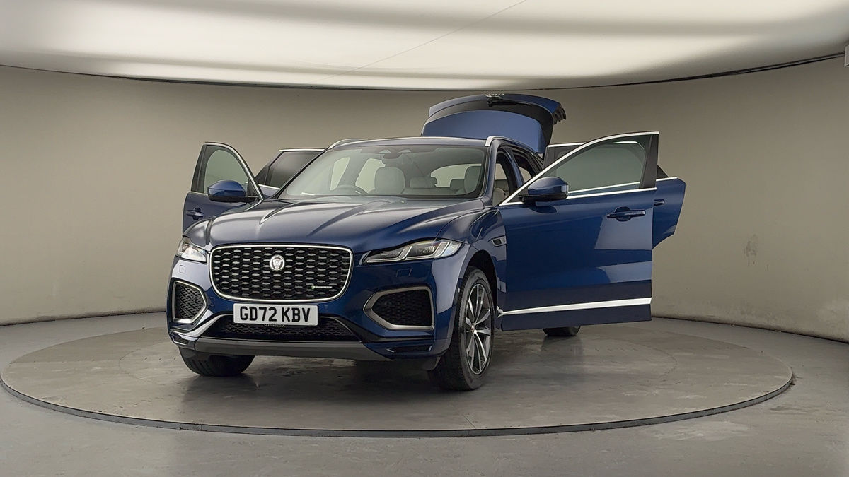 More views of Jaguar F-PACE