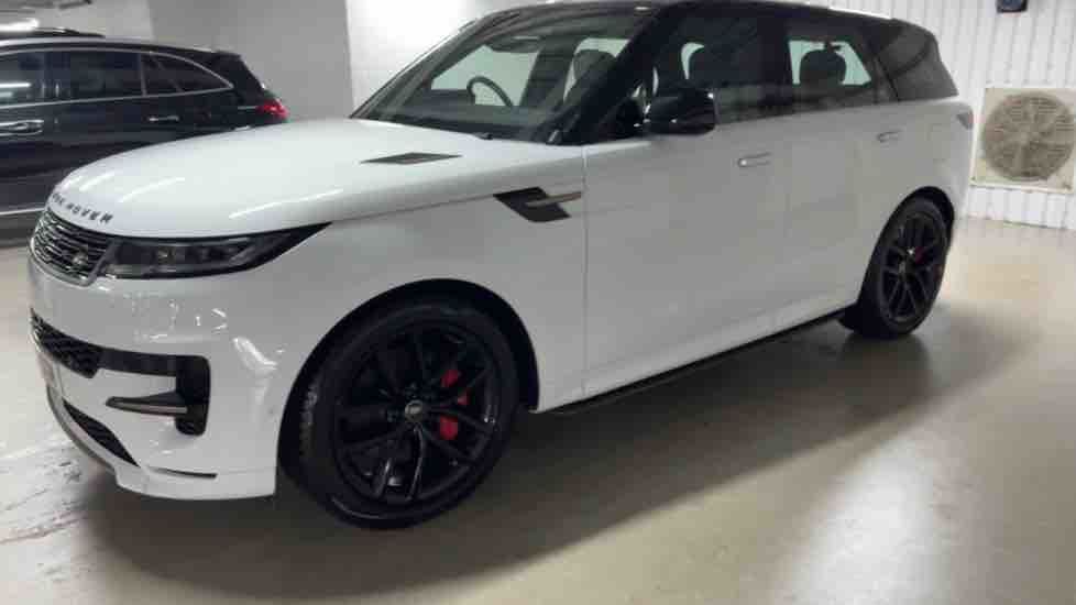More views of Land Rover Range Rover Sport