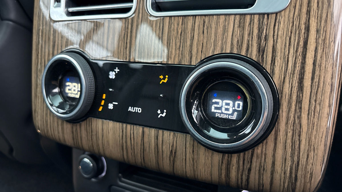 Land Rover Range Rover Image 33