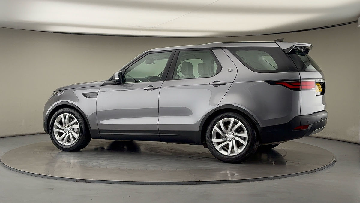 More views of Land Rover Discovery