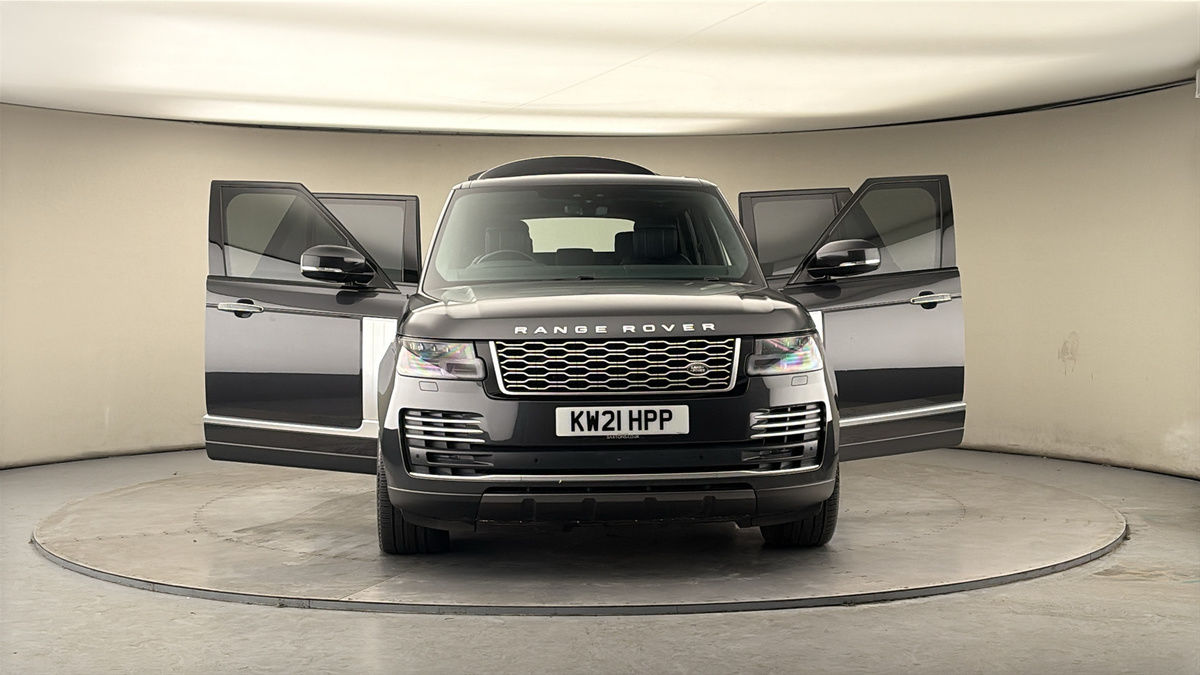 More views of Land Rover Range Rover