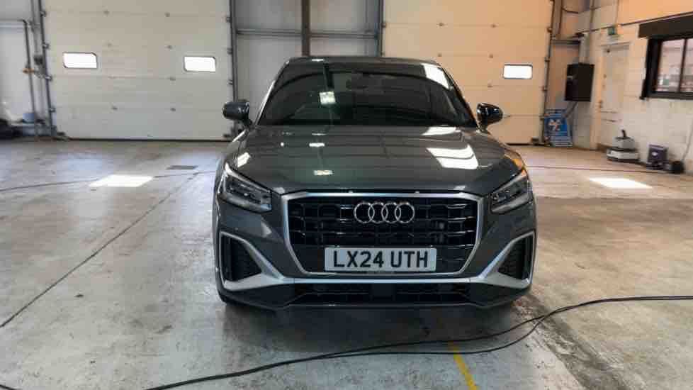 More views of Audi Q2