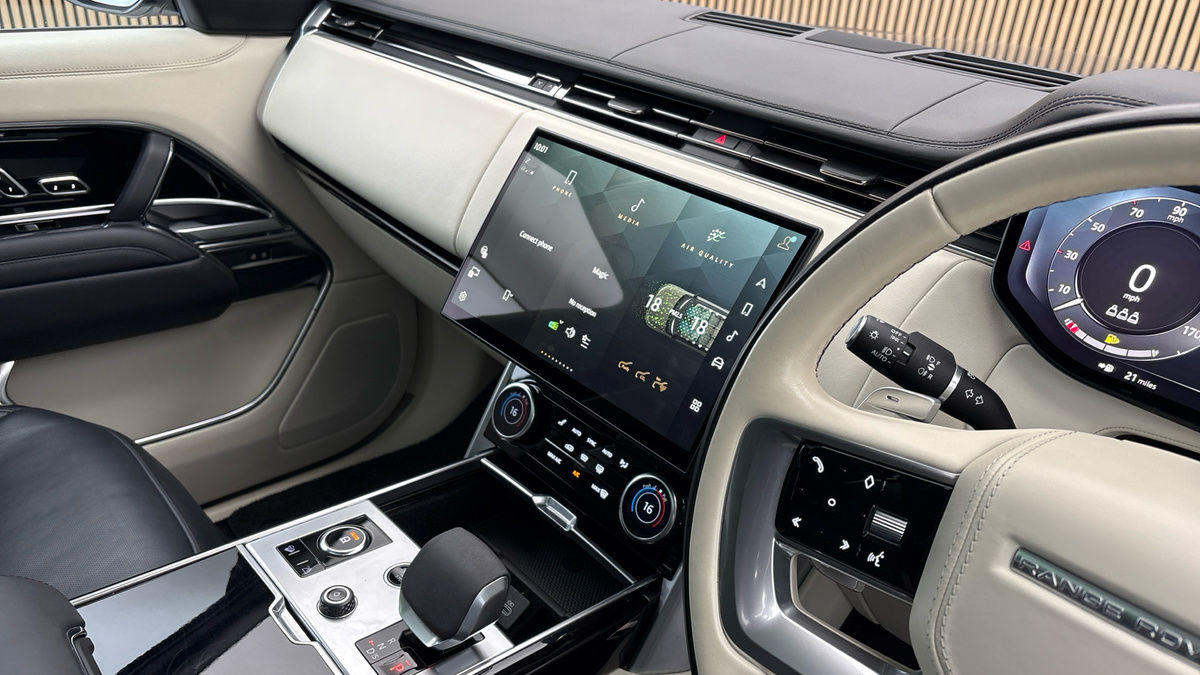 Land Rover Range Rover Image 18