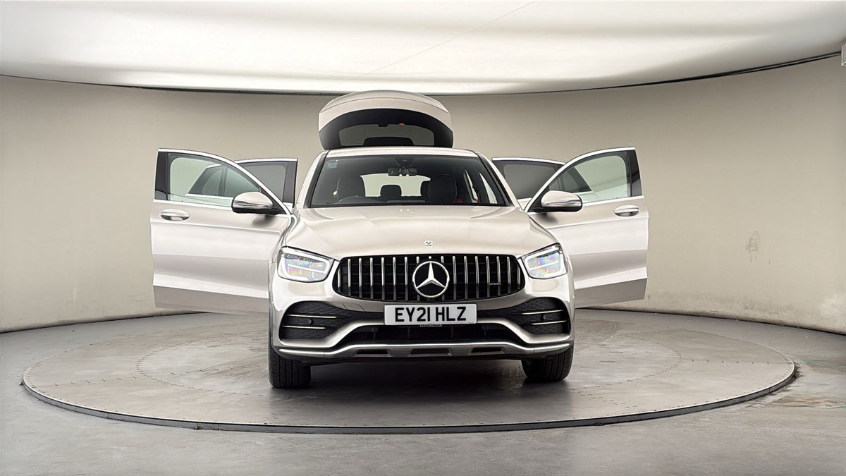 More views of Mercedes-Benz GLC