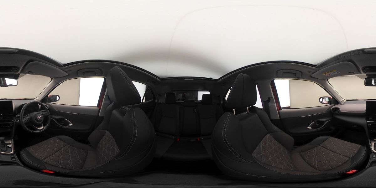 More views of Toyota Yaris Cross