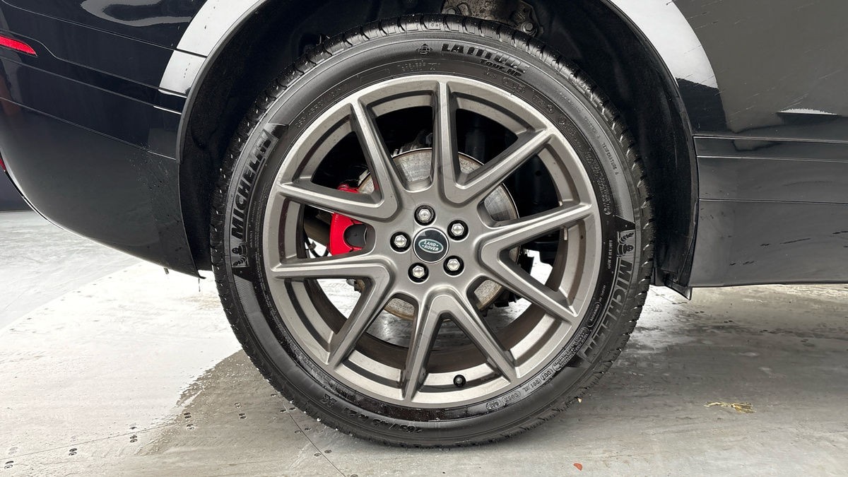 Land Rover Range Rover Velar Image 10