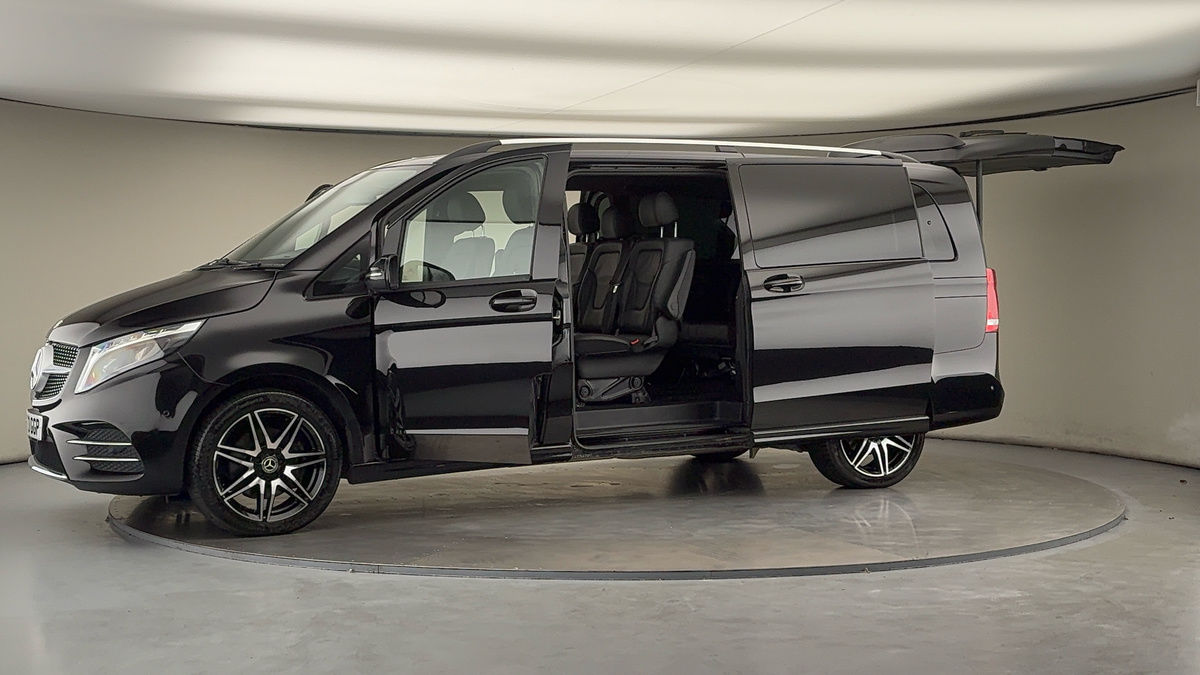 More views of Mercedes-Benz V Class