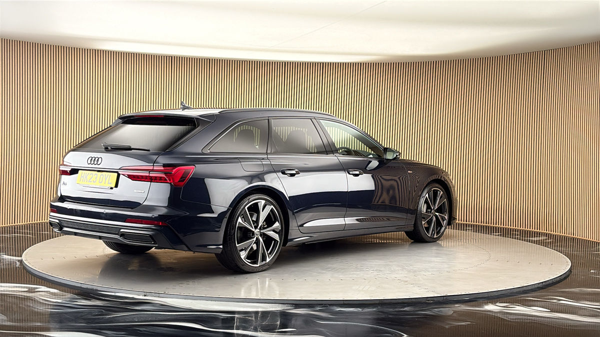 Audi A6 Avant Image 21