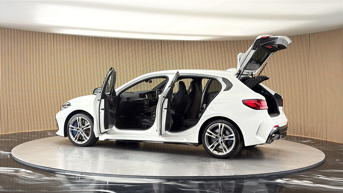More views of BMW 1 Series