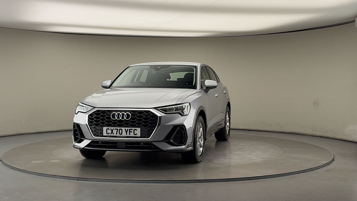 More views of Audi Q3