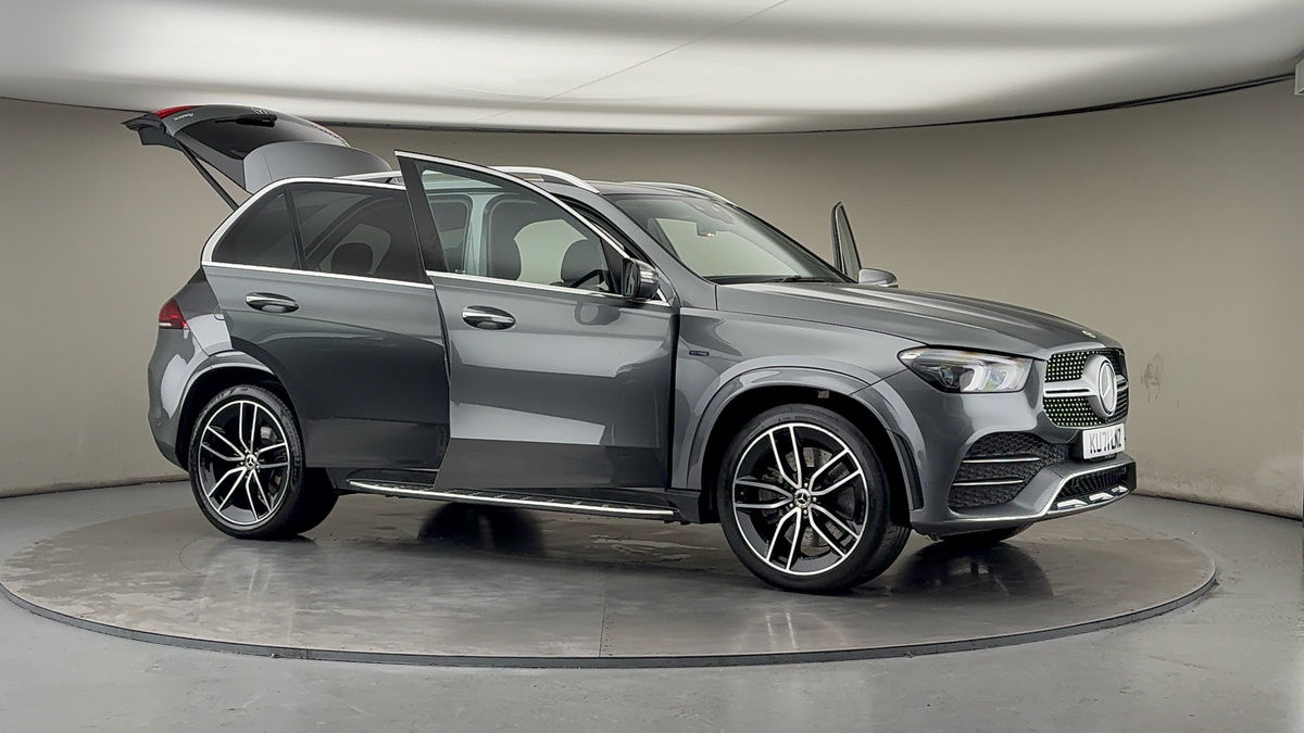 More views of Mercedes-Benz GLE