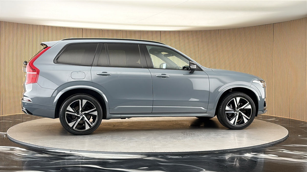 More views of Volvo XC90