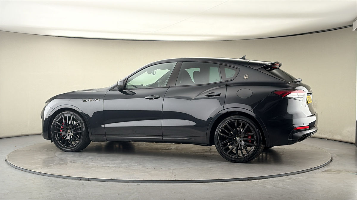 More views of Maserati Levante
