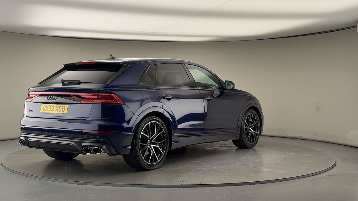 More views of Audi SQ8